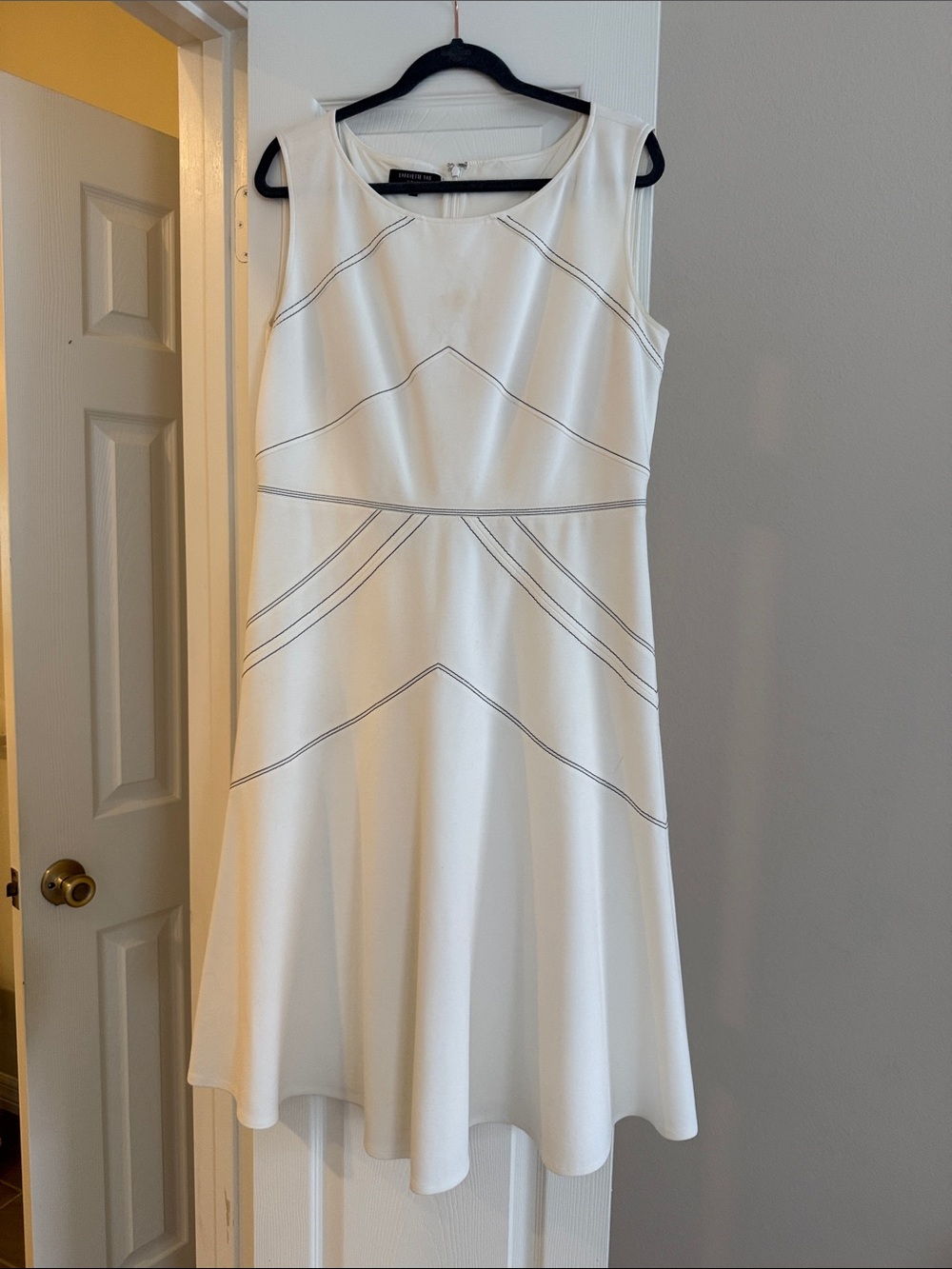 Lafayette 148 New York White Sleeveless Midi Dress with Contrast Piping